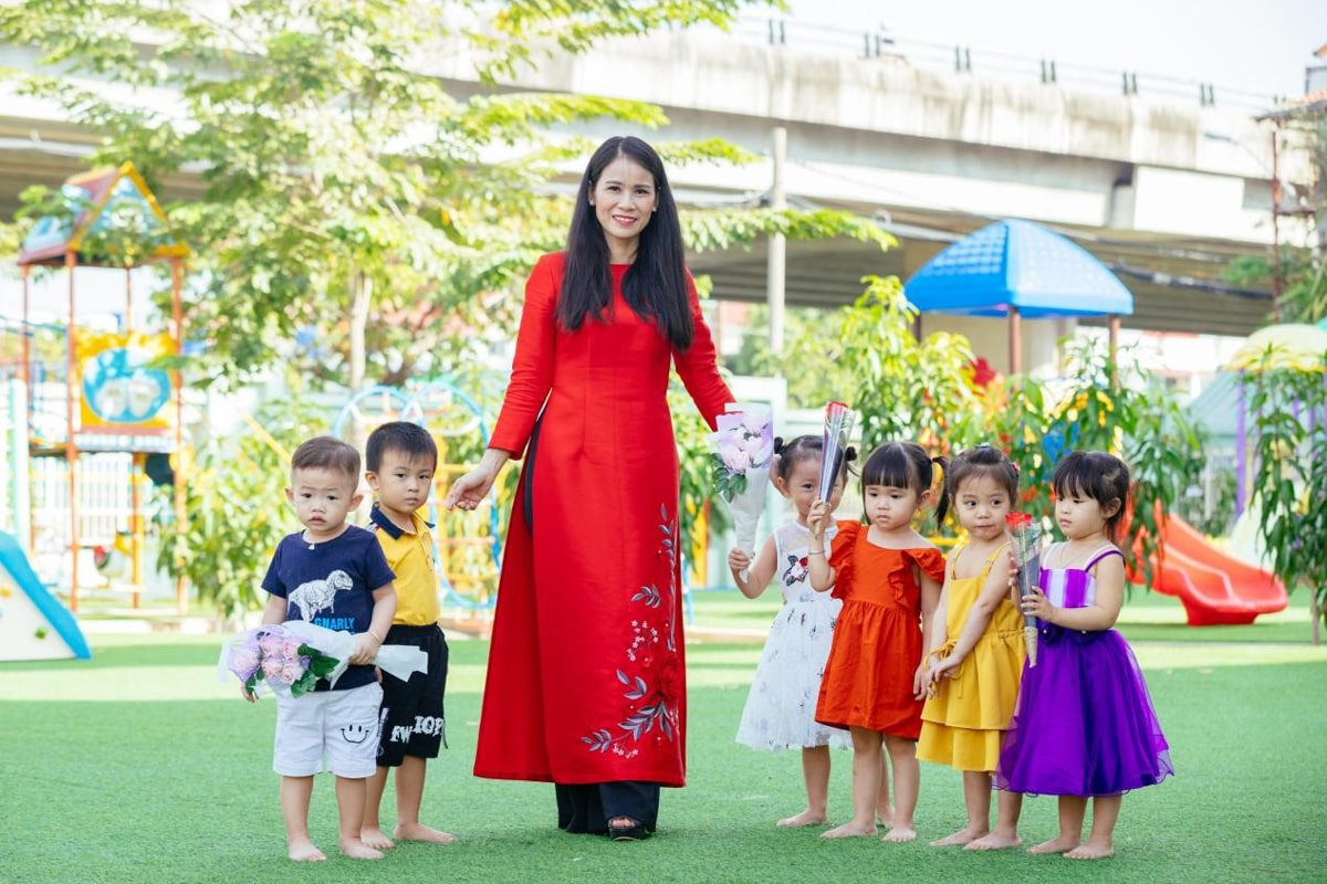 tuyển sinh CAO ĐẲNG MẦM NON hệ vừa học vừa làm dành cho người tốt nghiệp THPT