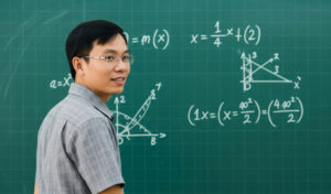 Hệ Vừa học vừa làm ngành Sư phạm Toán từ THPT lên Đại học
